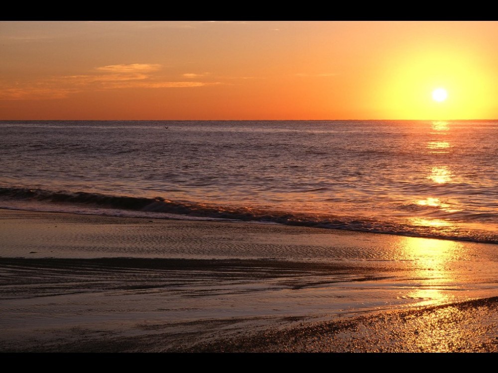 sunrise-over-the-atlantic-myrtle-beach
